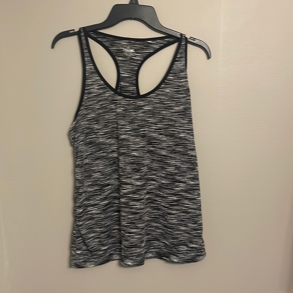 Workout top